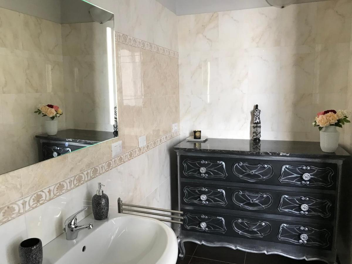 B&B Villa Prestigio Novi Ligure Esterno foto