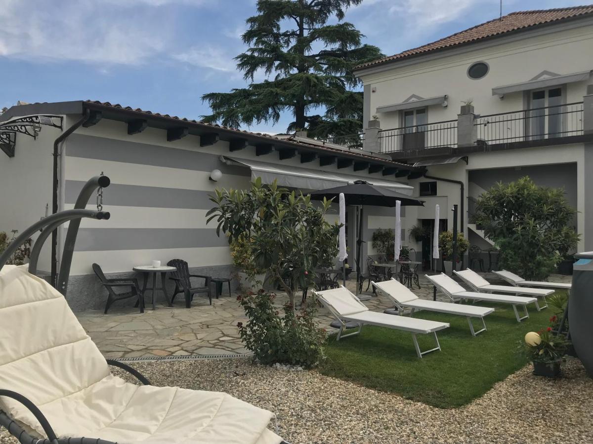 B&B Villa Prestigio Novi Ligure Esterno foto